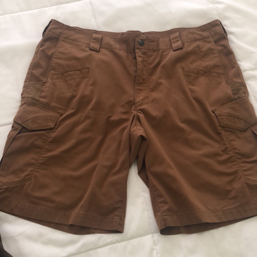 5.11 Tactical Men’s Cargo Shorts - Olive Green and Brown - Picture 3 of 13